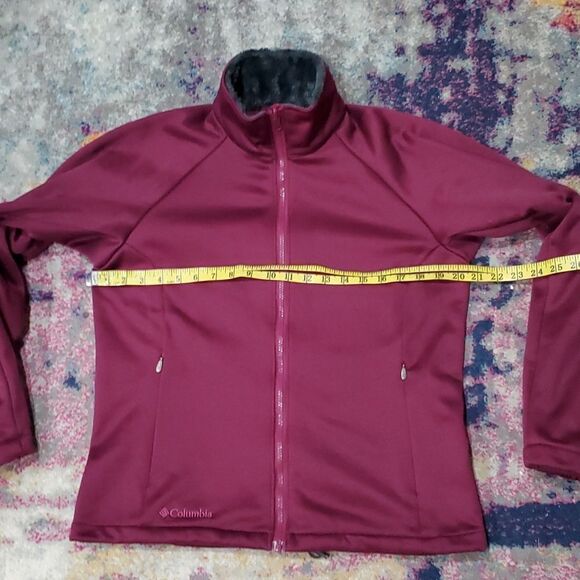 Columbia Jacket - Picture 9 of 10